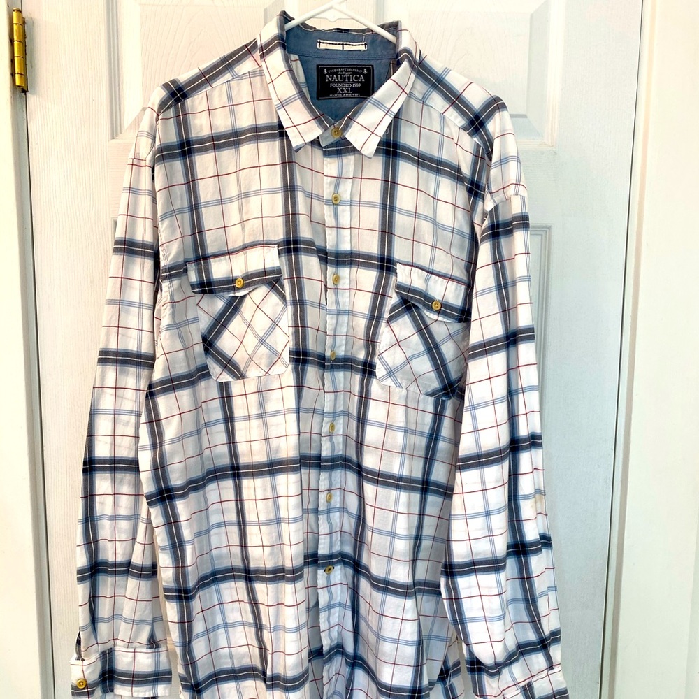 Men’s Button down shirt